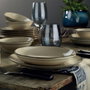 Hermia CXEO18Y2730P02 Vajilla de Porcelana 18 Piezas Color Canela Apta para Microondas y Lavavajillas